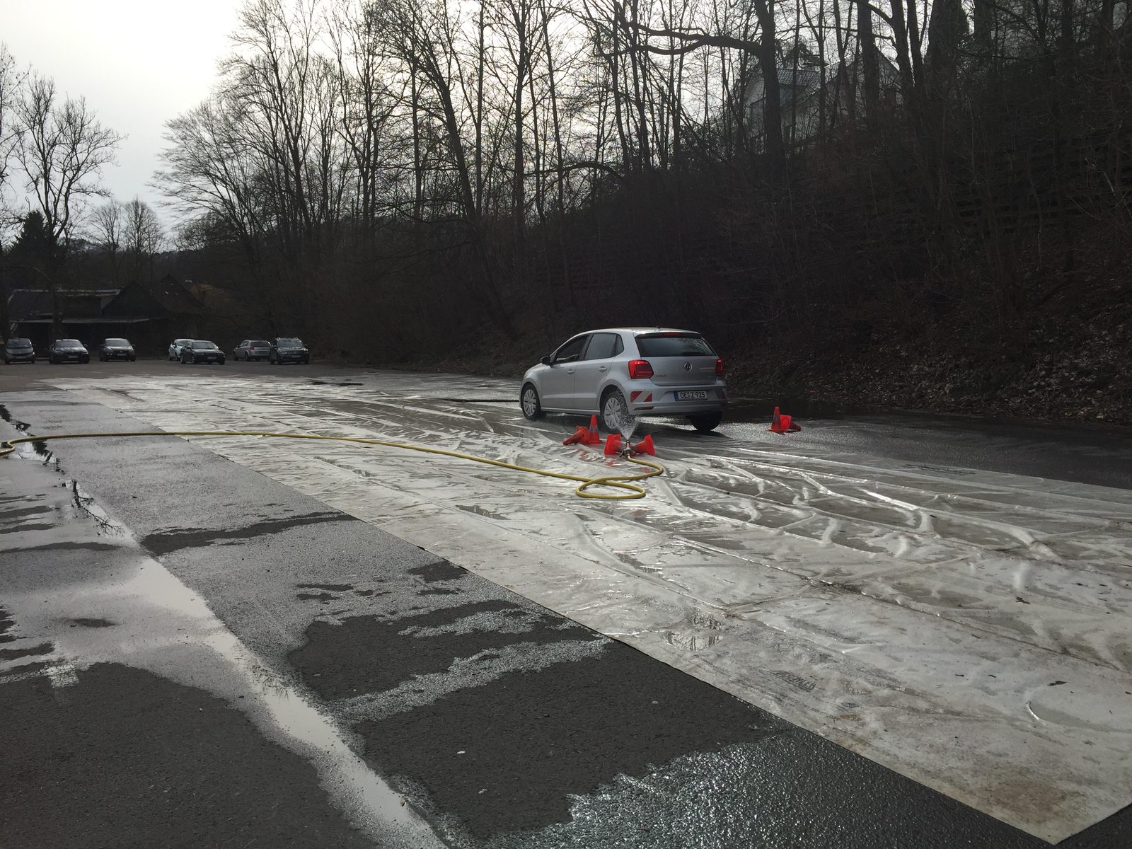 Fahrsicherheitstraining auf einer Übungsfläche